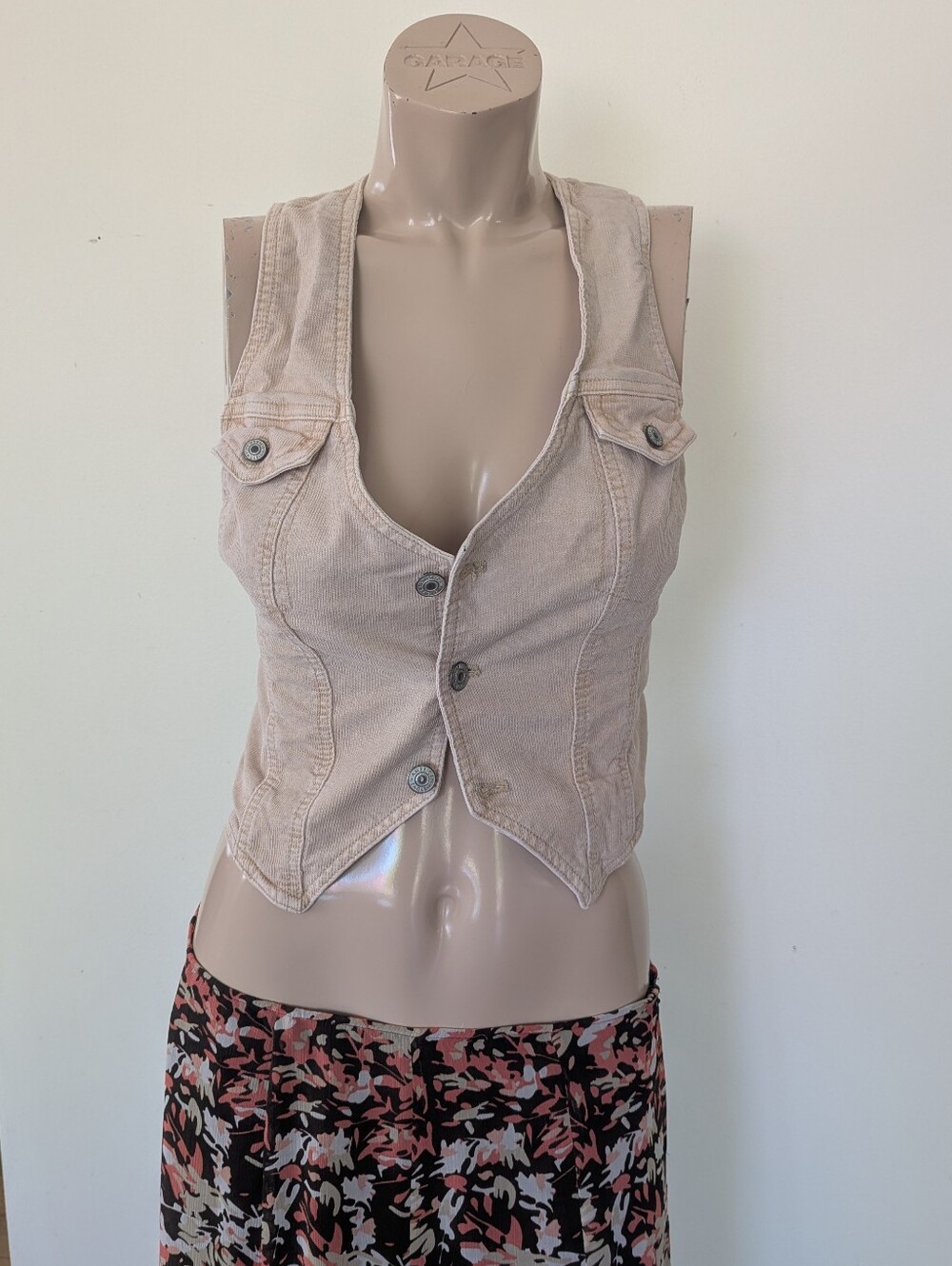 American Eagle tiny corduroy vest